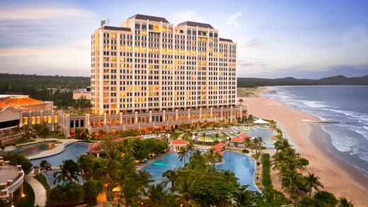 The First Holiday Inn Resort In Vietnam